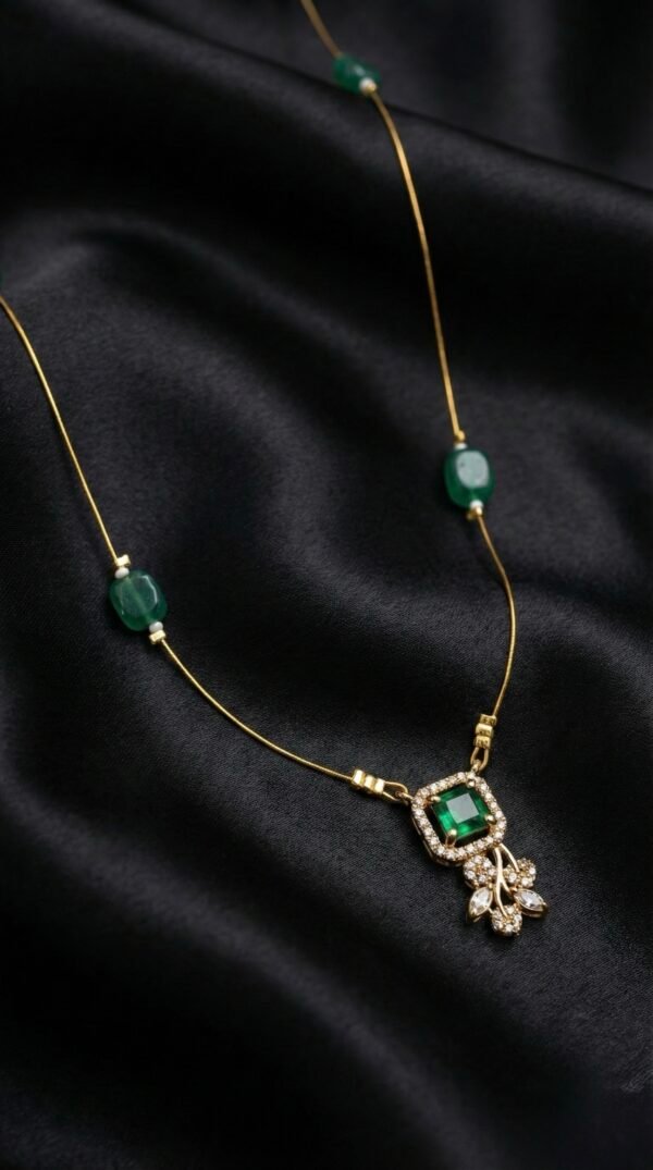 Emerald Bloom Invisible Chain Necklace