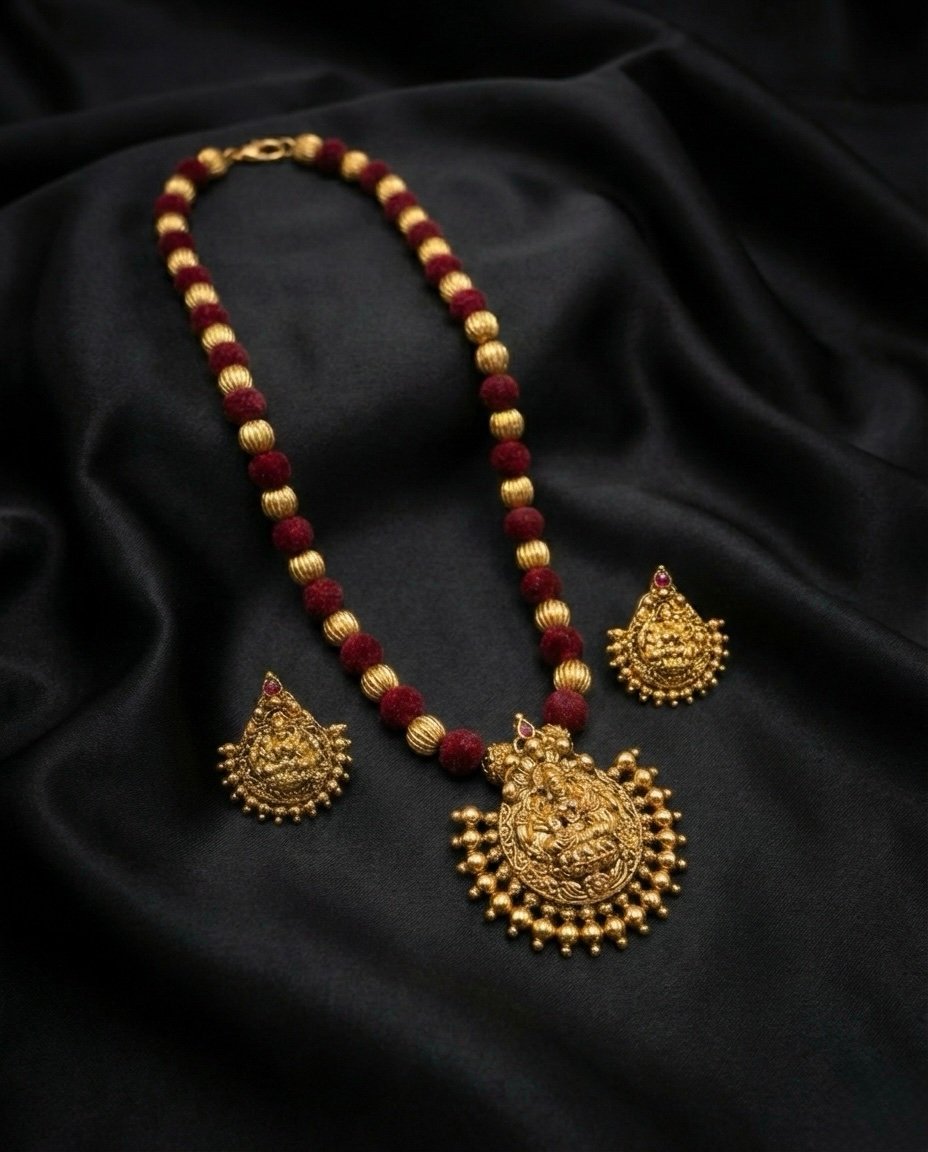 Velvet Devi Temple Necklace - Image 2