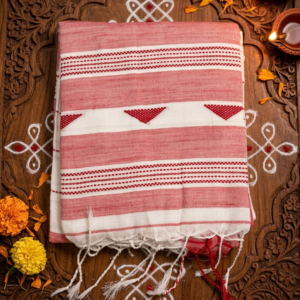 Elegant & Traditional (Best for highlighting the vibe)